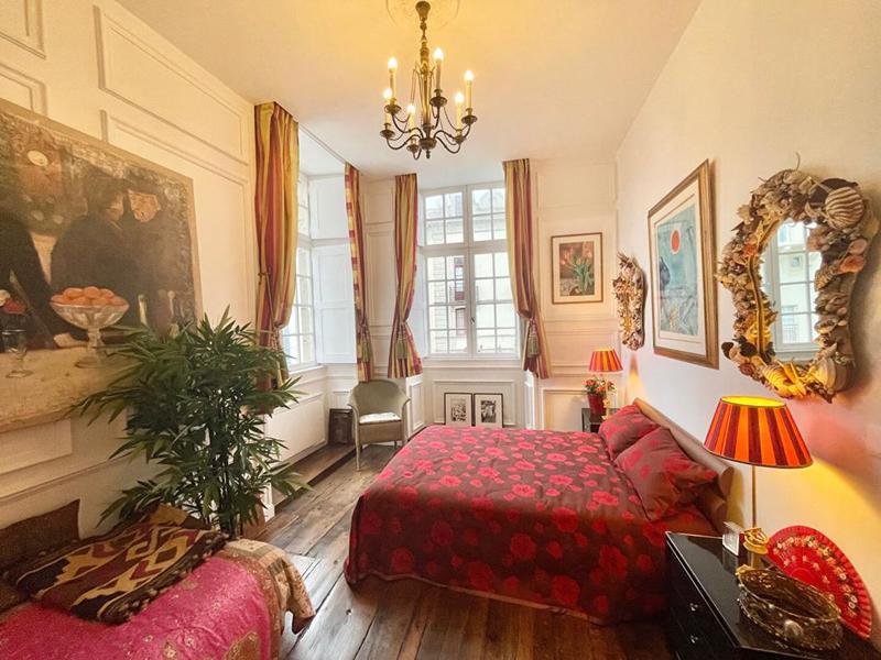 Appartement - 85 m² - 3 pièces