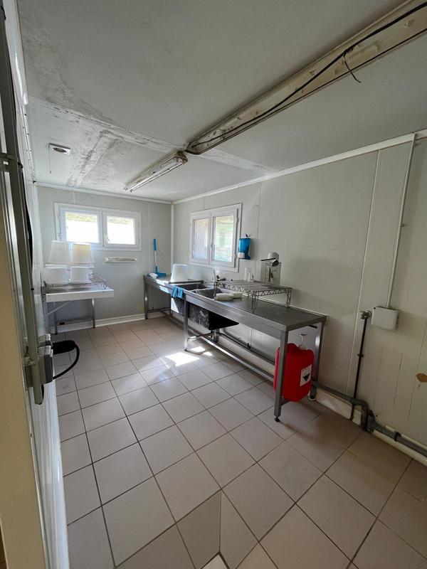 Local commercial - 550 m²