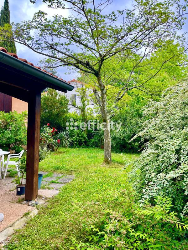 Maison - 141 m² - 7 pièces