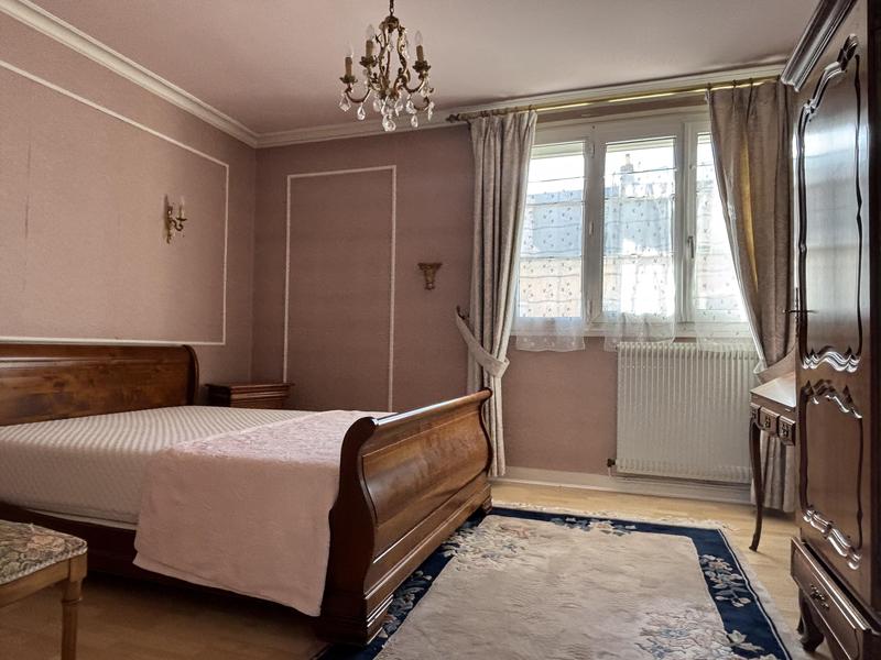 Appartement - 88 m² - 5 pièces