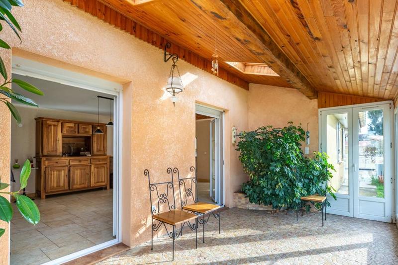 Maison - 145 m² - 5 pièces