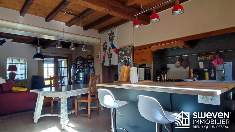 Maison - 90 m² - 4 pièces