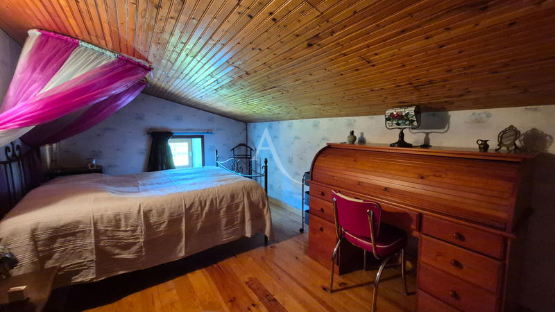 Maison - 189 m² - 7 pièces