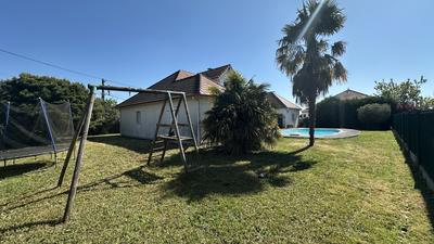 Maison - 157 m² - 4 pièces