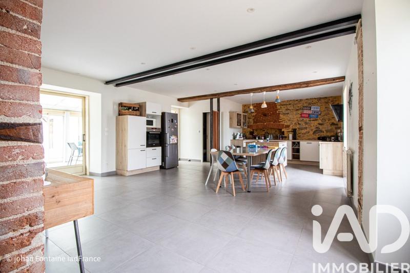 Maison - 178 m² - 6 pièces