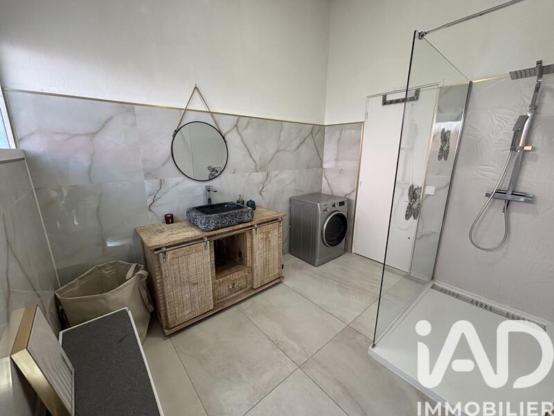 Maison - 94 m² - 4 pièces