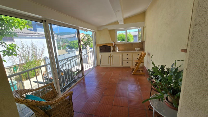 Maison - 146 m² - 6 pièces