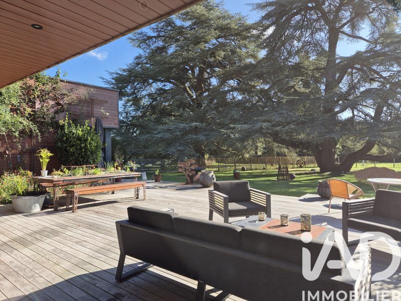 Maison de maîtres - 205 m² - 7 pièces