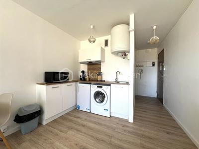 Studio - 24 m² - 1 pièce