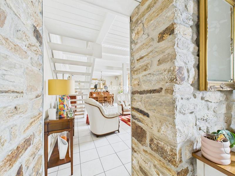 Maison traditionnelle - 124 m² - 5 pièces