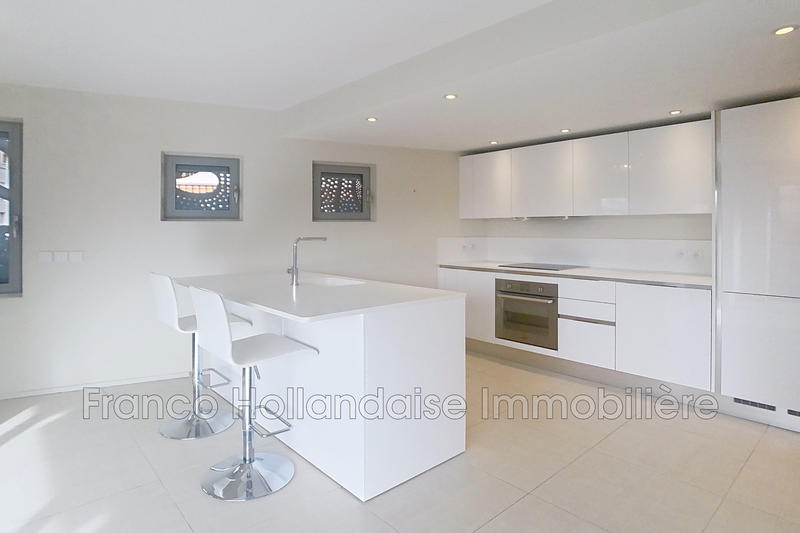 Appartement - 88 m² - 3 pièces