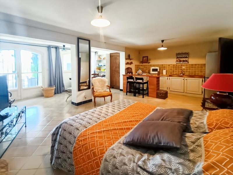 Maison - 262 m² - 8 pièces