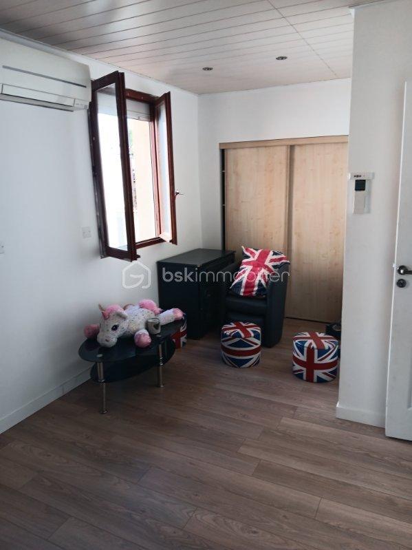 Maison de village - 90 m² - 5 pièces