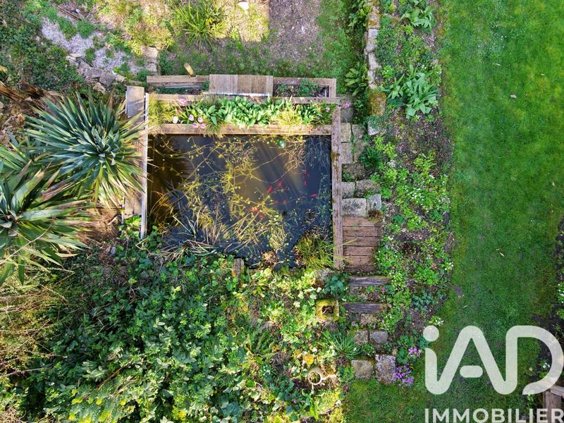 Maison - 212 m² - 8 pièces