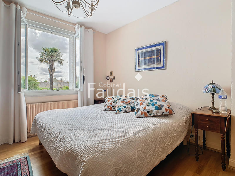 Maison - 168 m² - 7 pièces