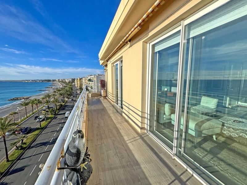 Appartement - 100 m² - 4 pièces