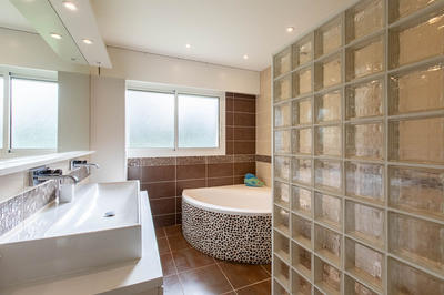 Maison - 199 m² - 8 pièces