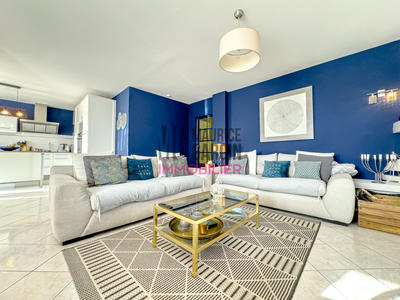 Maison - 162 m² - 6 pièces