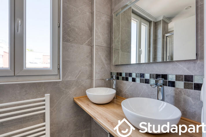 Chambre - 51 m² - 1 pièce