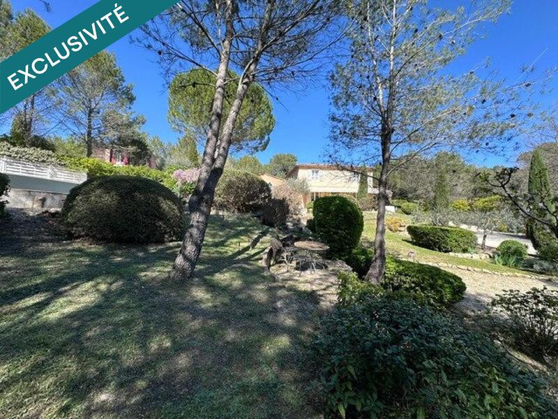 Maison - 192 m² - 5 pièces