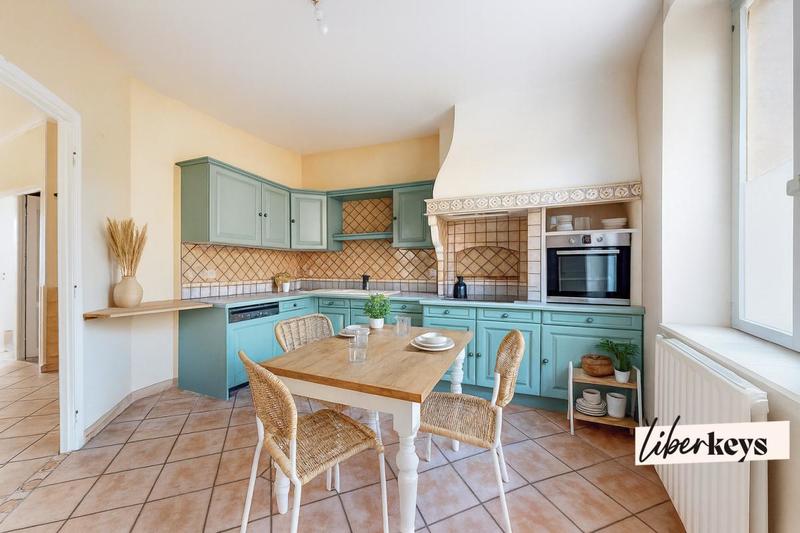 Maison - 125 m² - 7 pièces