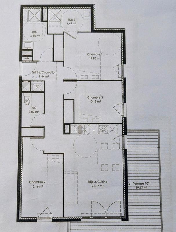 Appartement - 79 m² - 4 pièces