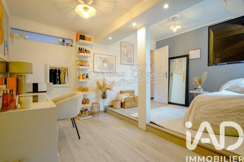 Maison - 172 m² - 7 pièces