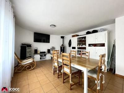 Maison - 100 m² - 3 pièces