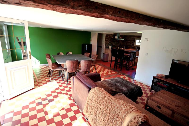 Maison - 90 m² - 3 pièces