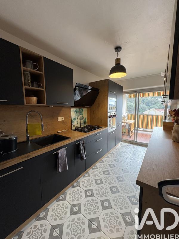 Appartement - 70 m² - 3 pièces