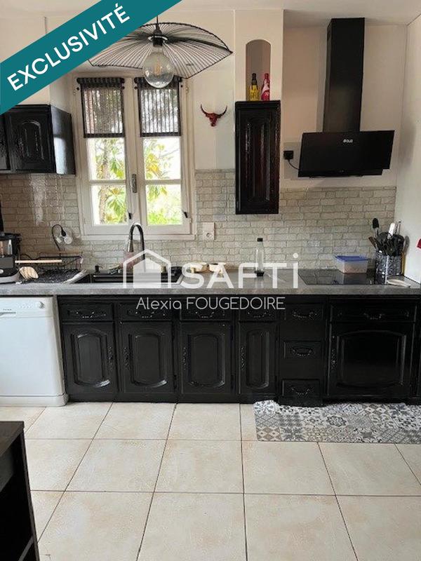 Maison - 171 m² - 8 pièces