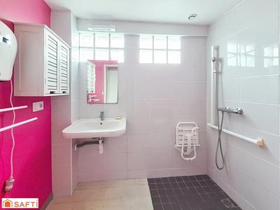 Maison - 160 m² - 9 pièces