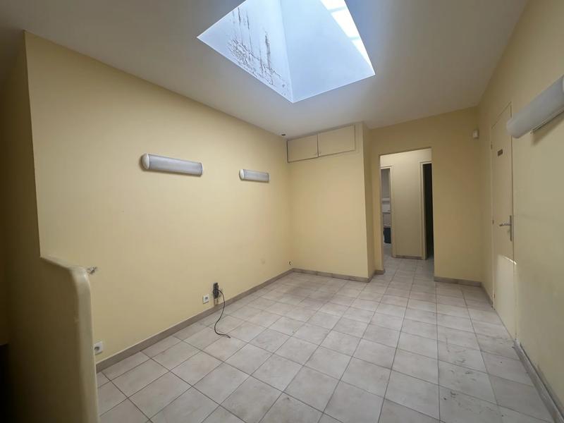 Appartement - 102 m² - 5 pièces