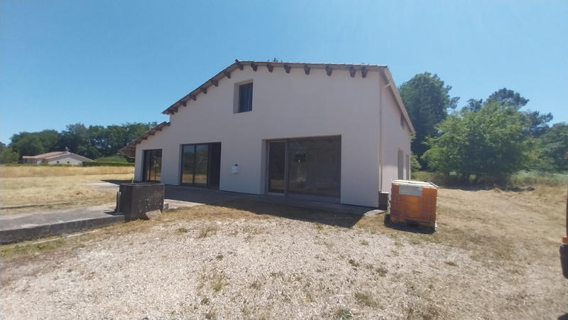 Local d'activités - 260 m²