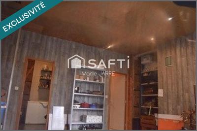 Maison - 220 m² - 6 pièces