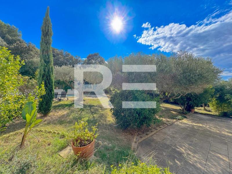 Villa - 154 m² - 4 pièces