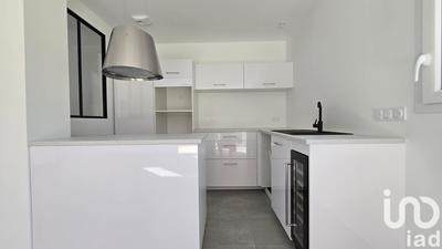 Maison - 98 m² - 6 pièces