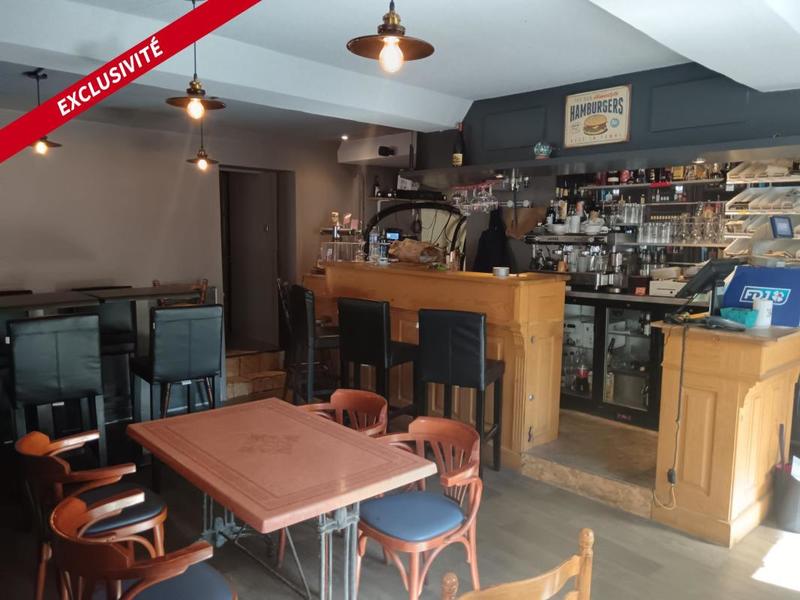 Local commercial - 256 m² - 10 pièces