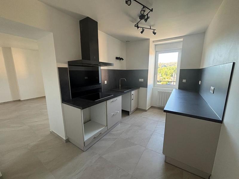 Appartement - 83 m² - 4 pièces