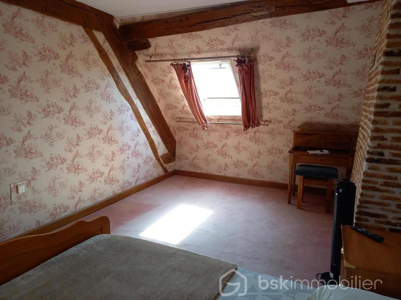 Maison - 205 m² - 8 pièces