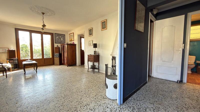 Maison - 139 m² - 7 pièces