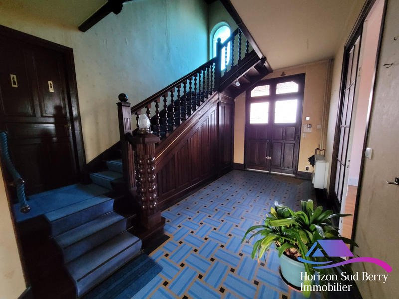 Maison - 176 m² - 10 pièces