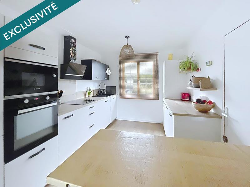 Maison - 95 m² - 4 pièces