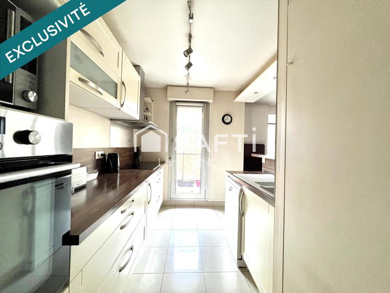 Appartement - 94 m² - 4 pièces