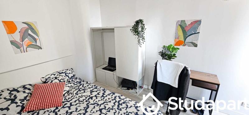 Appartement - 92 m² - 1 pièce