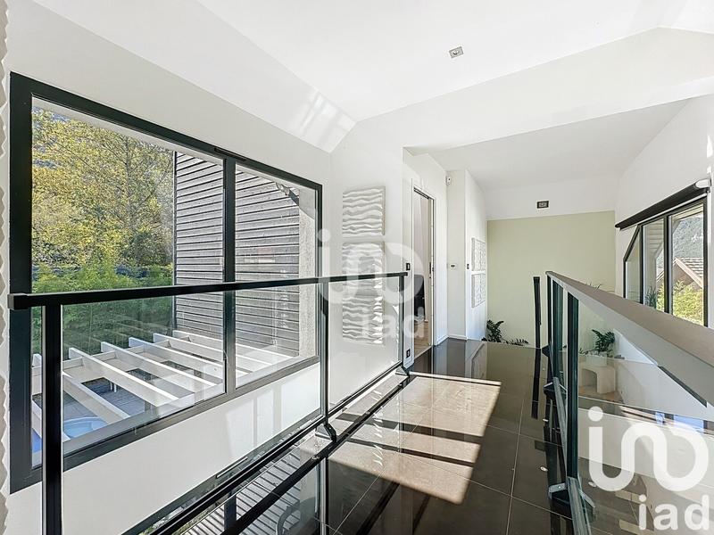 Maison de maîtres - 198 m² - 7 pièces