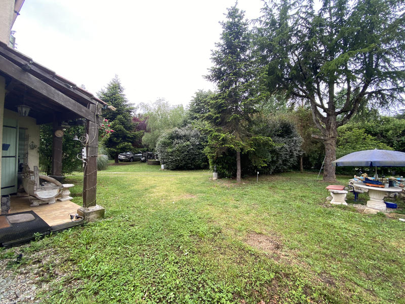 Maison - 102 m² - 4 pièces