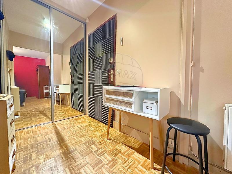 Appartement - 87 m² - 5 pièces