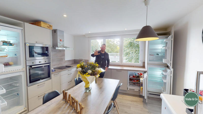 Appartement - 103 m² - 6 pièces