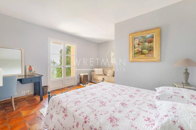 Villa - 280 m² - 7 pièces